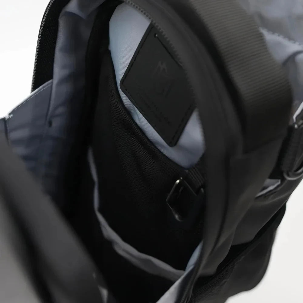 SuperMagneticBag - Magnetic bottle gym bag
